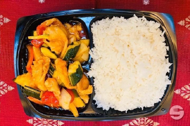 Priew Wan Gai - Piman Thai