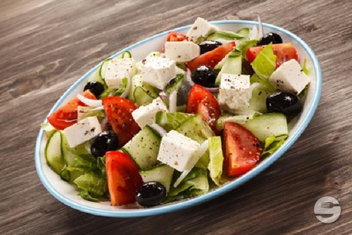 Greek salad - The Station