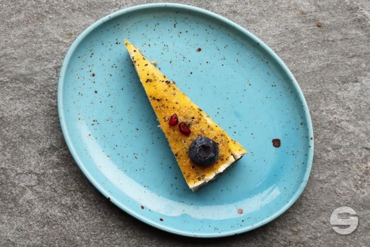 Raw Passionfruit Cheesecake - Beetnut Europaallee