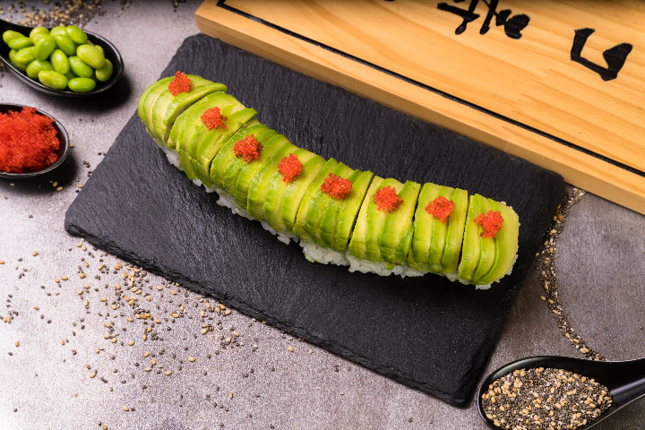 Rainbow avocat roll - Sushi Deli