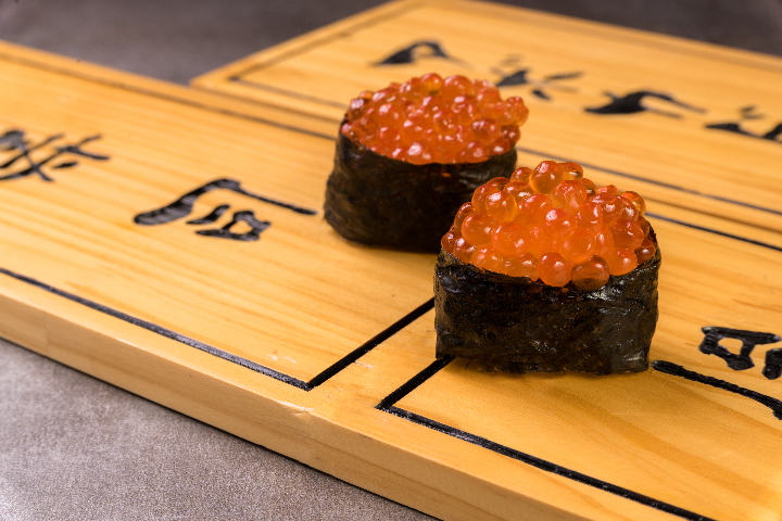 Nigiri Œuf de Saumon - Sushi Deli