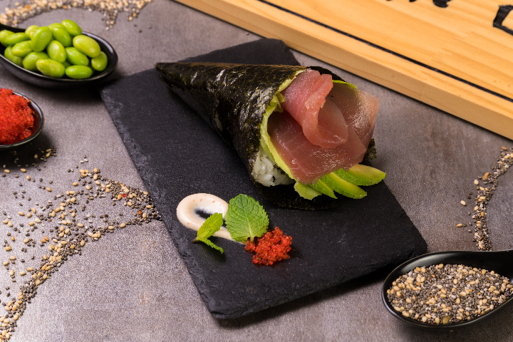 Temaki Thon Cru Avocat - Sushi Deli