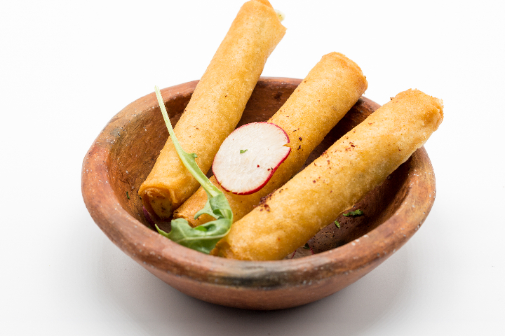 Sambouseks with Cheese - Keyann Bistro