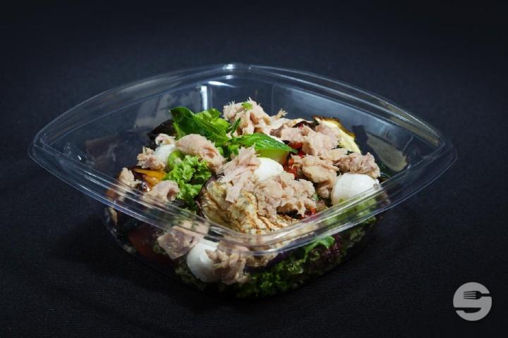 Insalata Mediterranea con Tonno - Delish