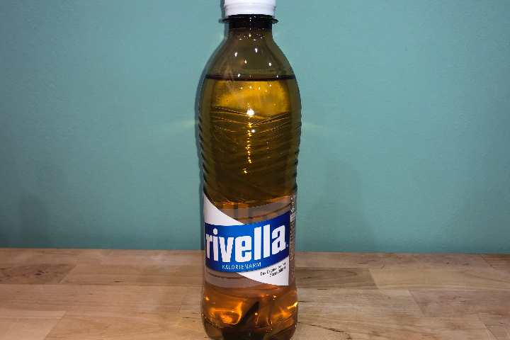 Rivella Bleu - Poke Bowl Montreux