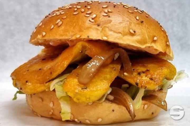 Classic Chicken Burger Menu - Fry Burger Gourmet