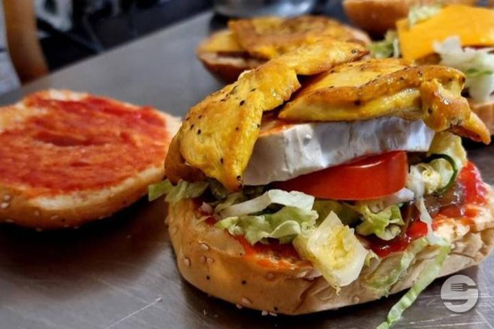 Cheese Burger - Fry Burger Gourmet