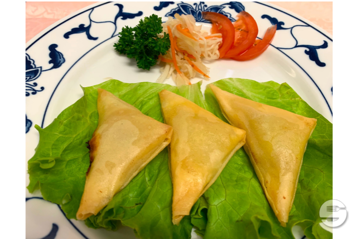 Deep Fried Samosa - Le Raisin d'Or