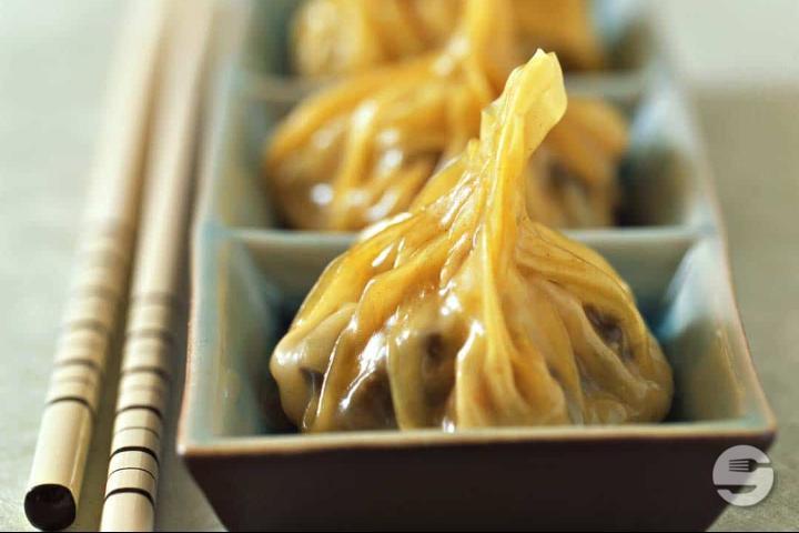 A4. Papillotes de Raviolis Frits - Hong Kong Palace Boudry
