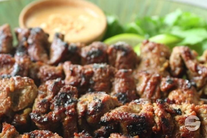104. Bœuf Satay - Hong Kong Palace Boudry