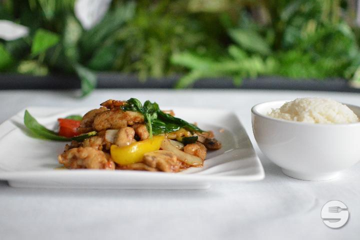 407. Poulet Basilic - Hong Kong Palace Boudry