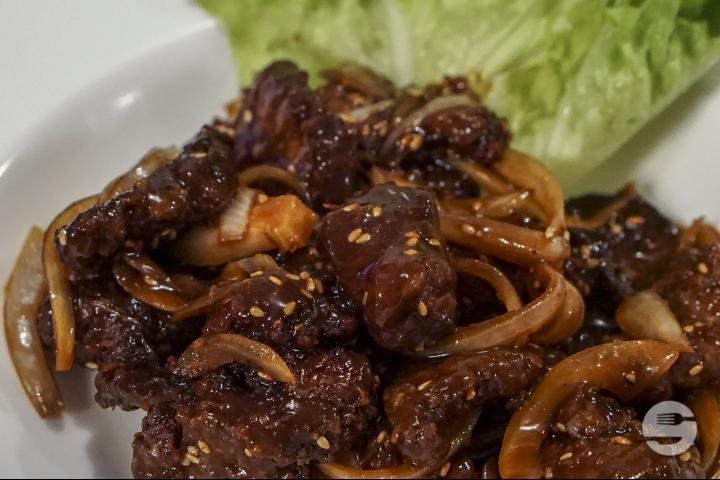 111. Bœuf Croustillant au Sésame - Hong Kong Palace Boudry