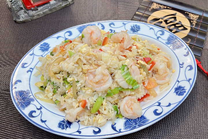 626. Riz sauté aux crevettes - Zhong tong