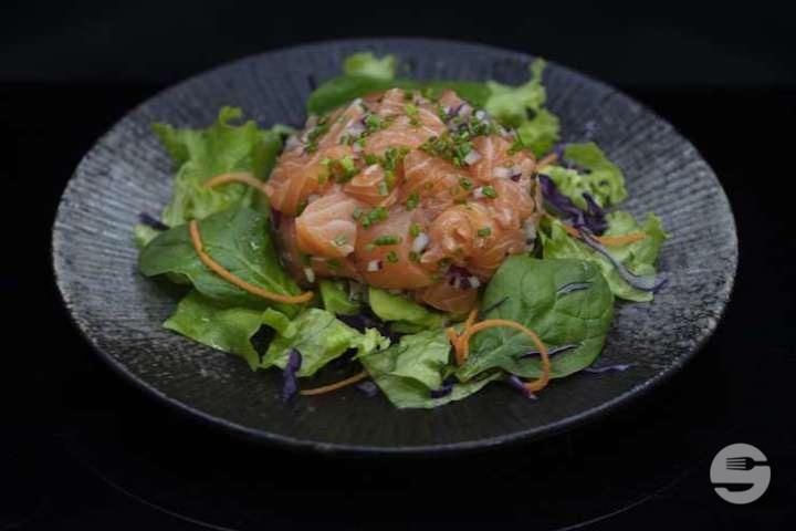Salmon Tartar - Honkaku
