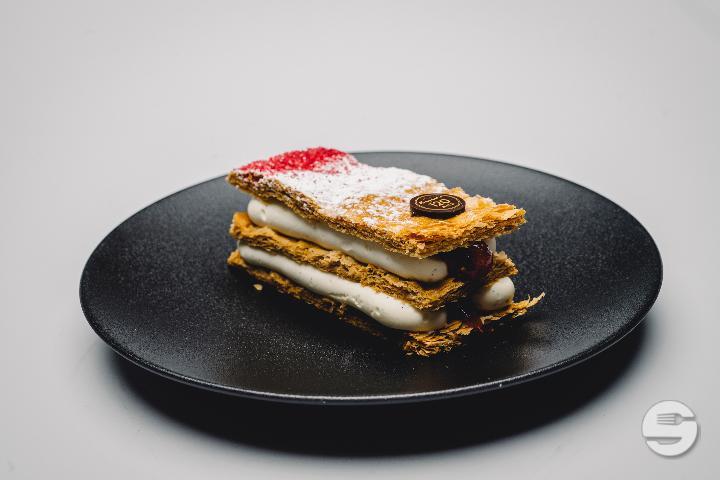 The Vanilla millefeuille - Le Fouquet's Montreux