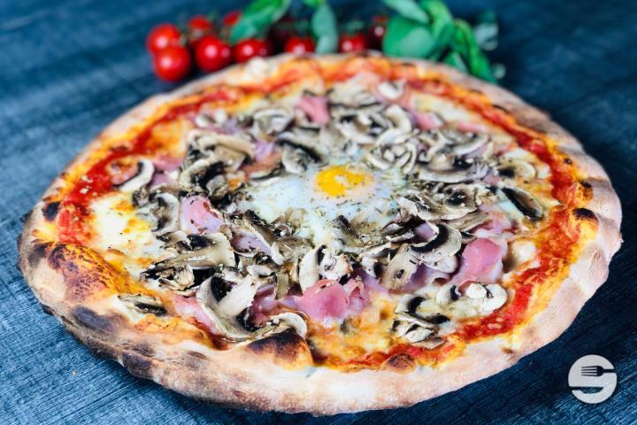 Pizza Capricciosa - Il Ritrovo