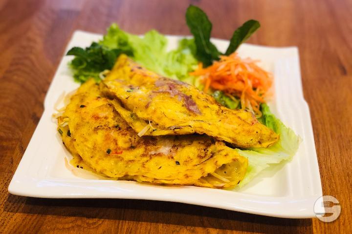 26. Banh xeo - Le Basilic