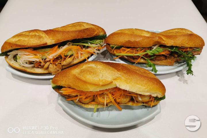 BM4. Banh Mi Ga Nuong - Le Basilic