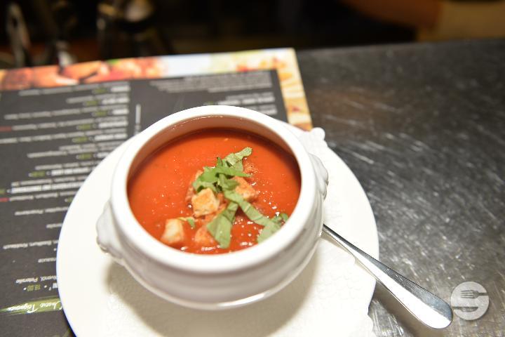 Zuppa di Pomodoro - Punto e Pasta