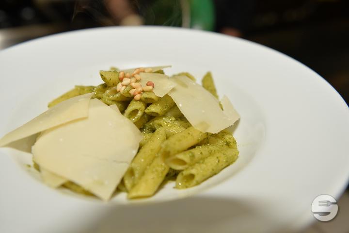 Al Pesto - Punto e Pasta