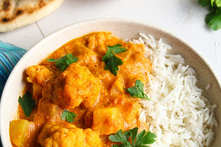 Aloo Ghobi Masala - Tandoori Indian Restaurant