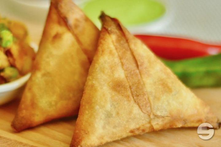2 Vegetarian Samosas - Tibet Bistro