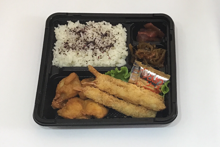 Karaage & ebifurai bento - Maison Ichi