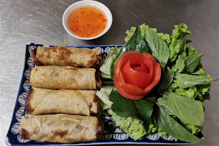 Rouleaux de printemps - Café Restaurant Le Dalat