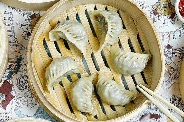 Pekinese Duck Gao - Movie Sushi