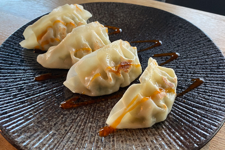 Chicken Gyoza(4 pc) - Movie Sushi