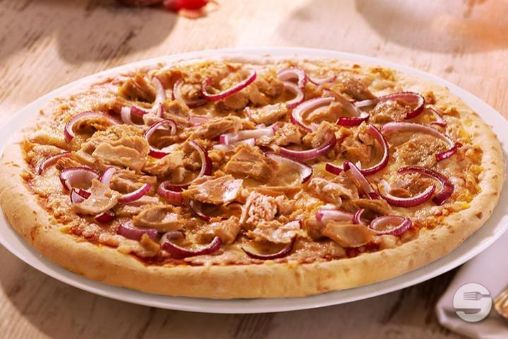 Pizza Tonno - Lofthouse 77