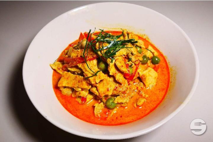 Panaeng - Sweet & Sour