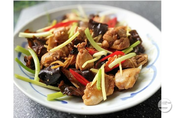 Phad Khing Sod - Sweet & Sour