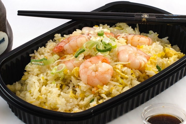 A7. Gebratener Reis mit Scampi, Eier und Gemüse - Asia Food Town