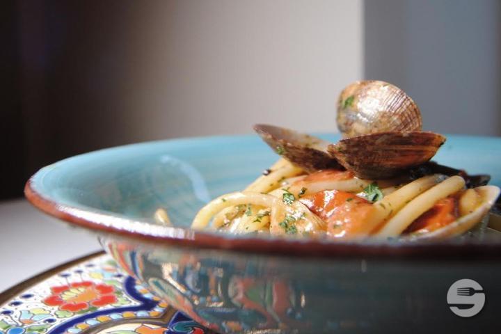 Spaghetti alle Vongole e Pomodorini - Al Ventuno
