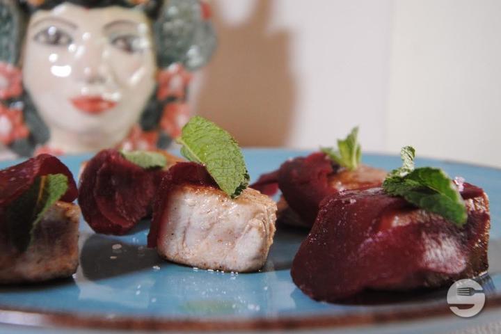 Cubettata di Tonno Rosso scottato con Barbabietola e Menta - Al Ventuno