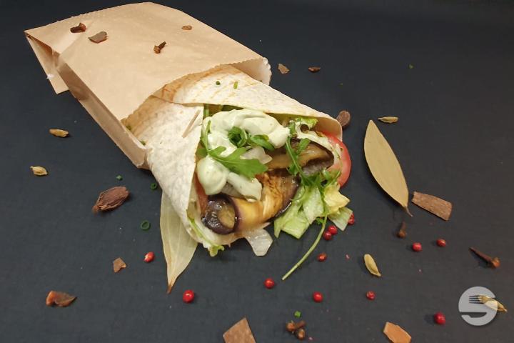 Chapati Eggplant & Hummus - Paprika In/Out