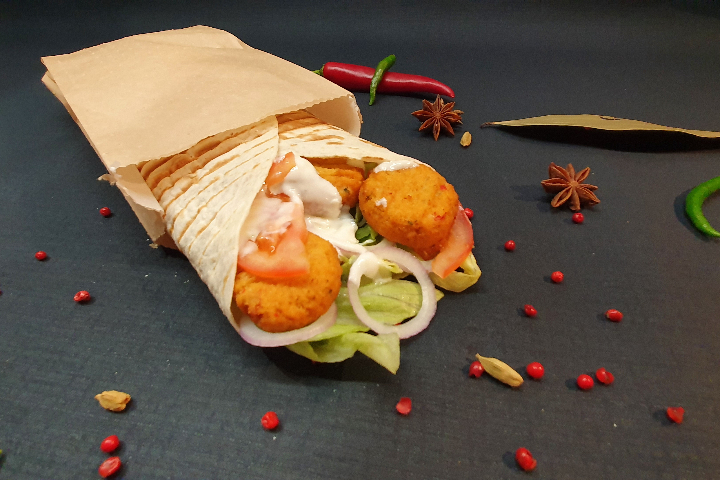 Chapati Falafel & Hummus - Paprika In/Out
