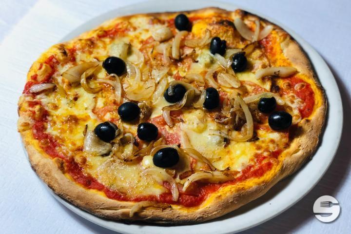 Cipolla - Pizzeria Pasha