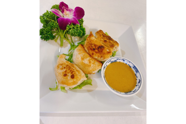 07. Grilled Dumplings - Hong Sheng