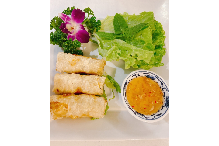 03. Vietnamese Spring Rolls - Hong Sheng