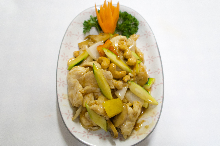 38. Poulet aux Noix de Cajou - Ping Sheng