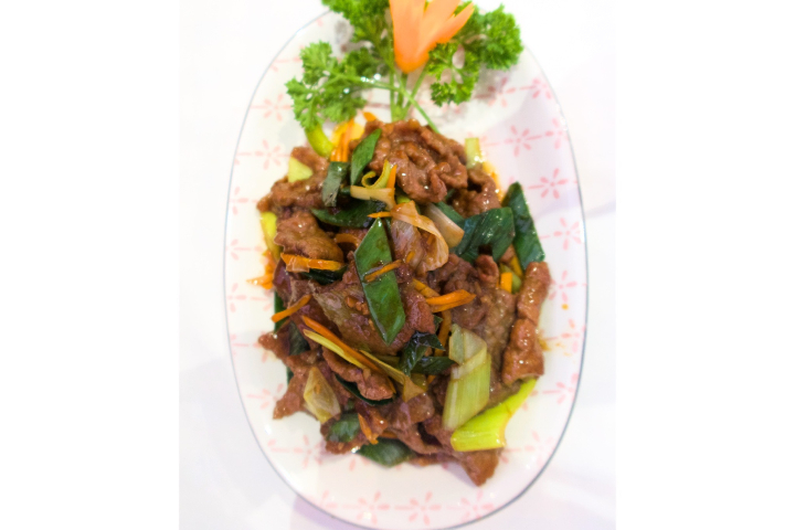 54. Beef with Leeks - Ping Sheng