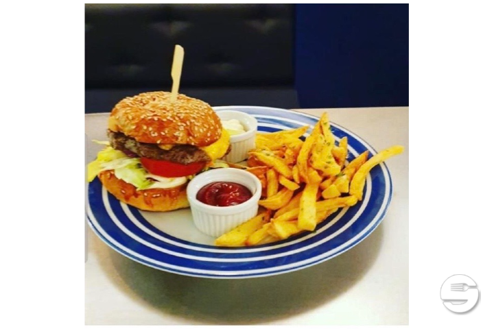 Burger frites maison - Harbor pub