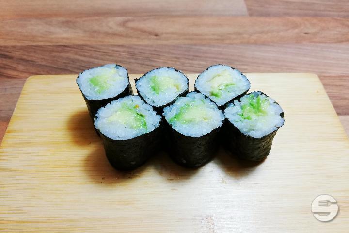 Hosomaki Avocat - TianTian Food