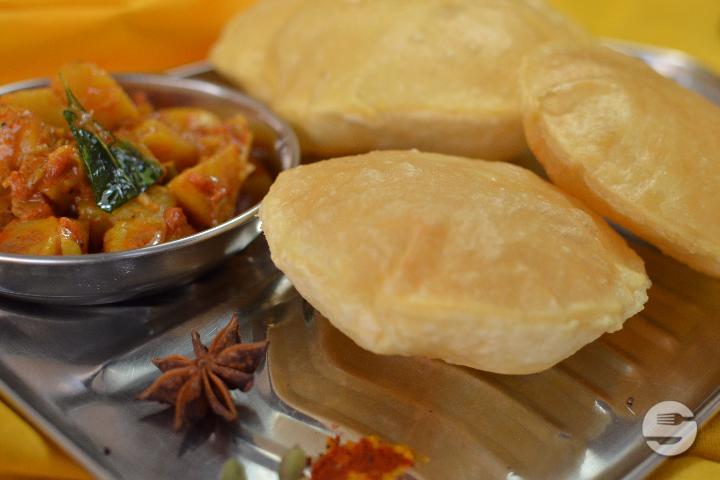 Poori Curry - Krishna Take-Away
