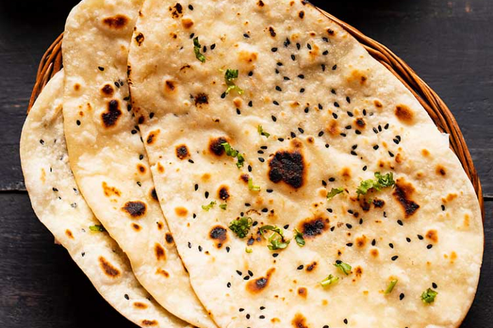 Naan aux légumes - The Turmeric Indian Cuisine