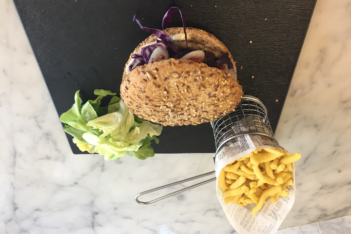 Formule petite faim - Burger le Saisonnier - Frites & Boisson - Fleur De Pains