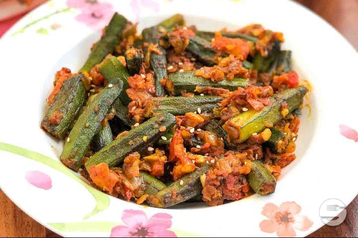 Bhindi Masala - Bombay Delice Downtown