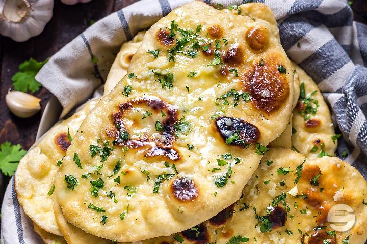 Cheese Naan - Bombay Delice Downtown